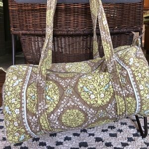 Vera Bradley small duffel bag
